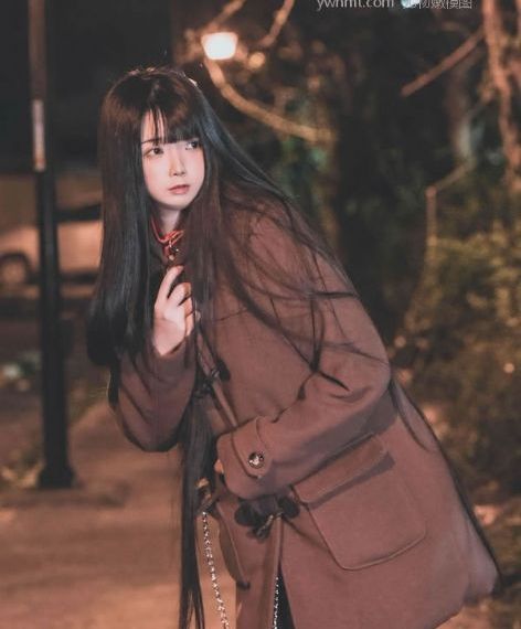 情女性花开